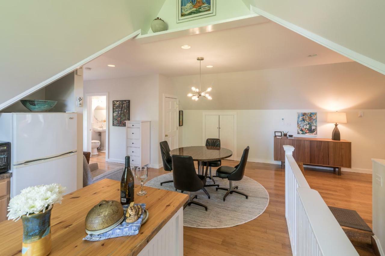 The Carriage House Loft Apartment Kingston Exterior foto